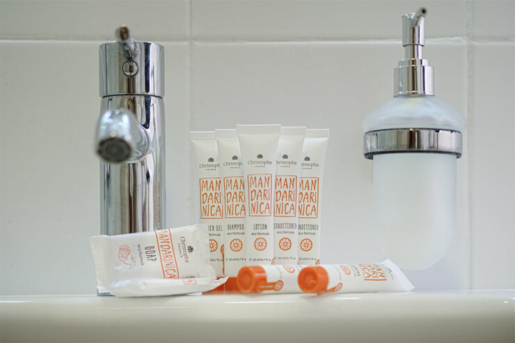 Джуниор Сьют 2-местный 2-комнатный с кухней (Конгресс отель)