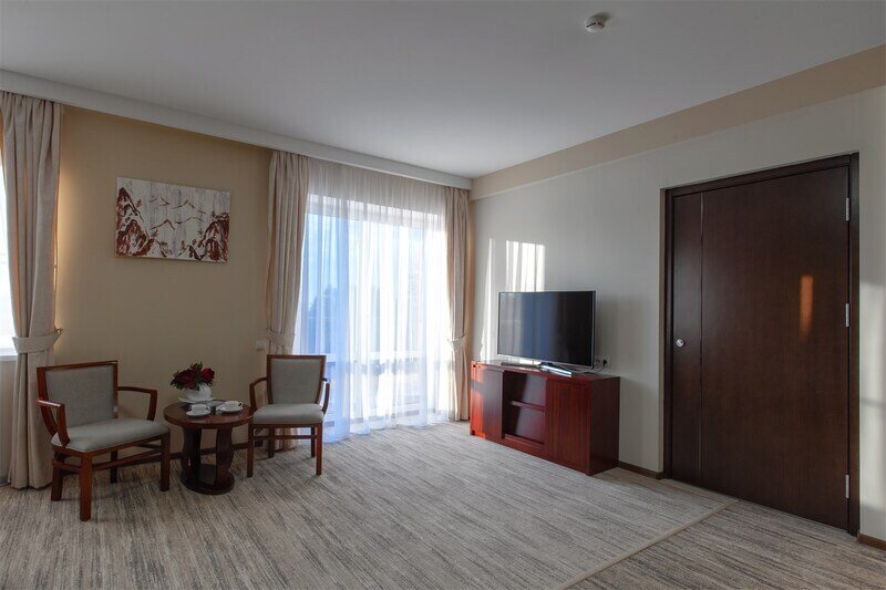 Джуниор Сьют 2-местный 1-комнатный (TWIN с сауной, СПА-отель)